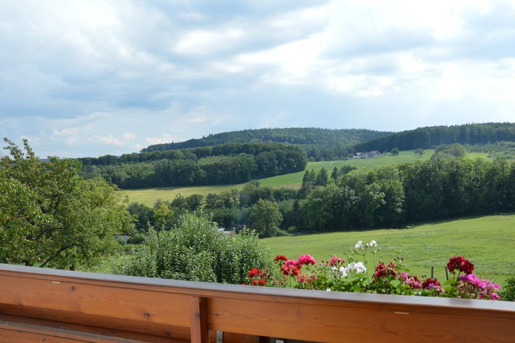 Biobauernhof Wolf-Hof Daire Pressbaum Dış mekan fotoğraf